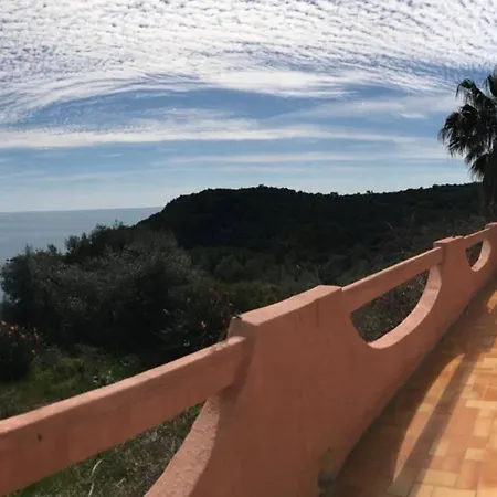 Maison 6pers Vue Mer&plage Privée Du Domaine Solenzara Hébergement de vacances Sari-Solenzara